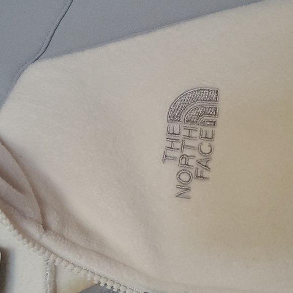 North Face Fleece Jacket Medium - Picture 2 of 10